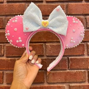Valentine’s Day Minnie Ears